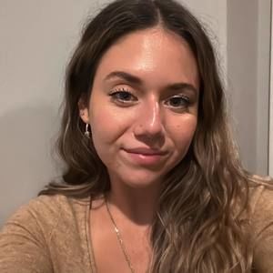 Meet your Posher, Talia